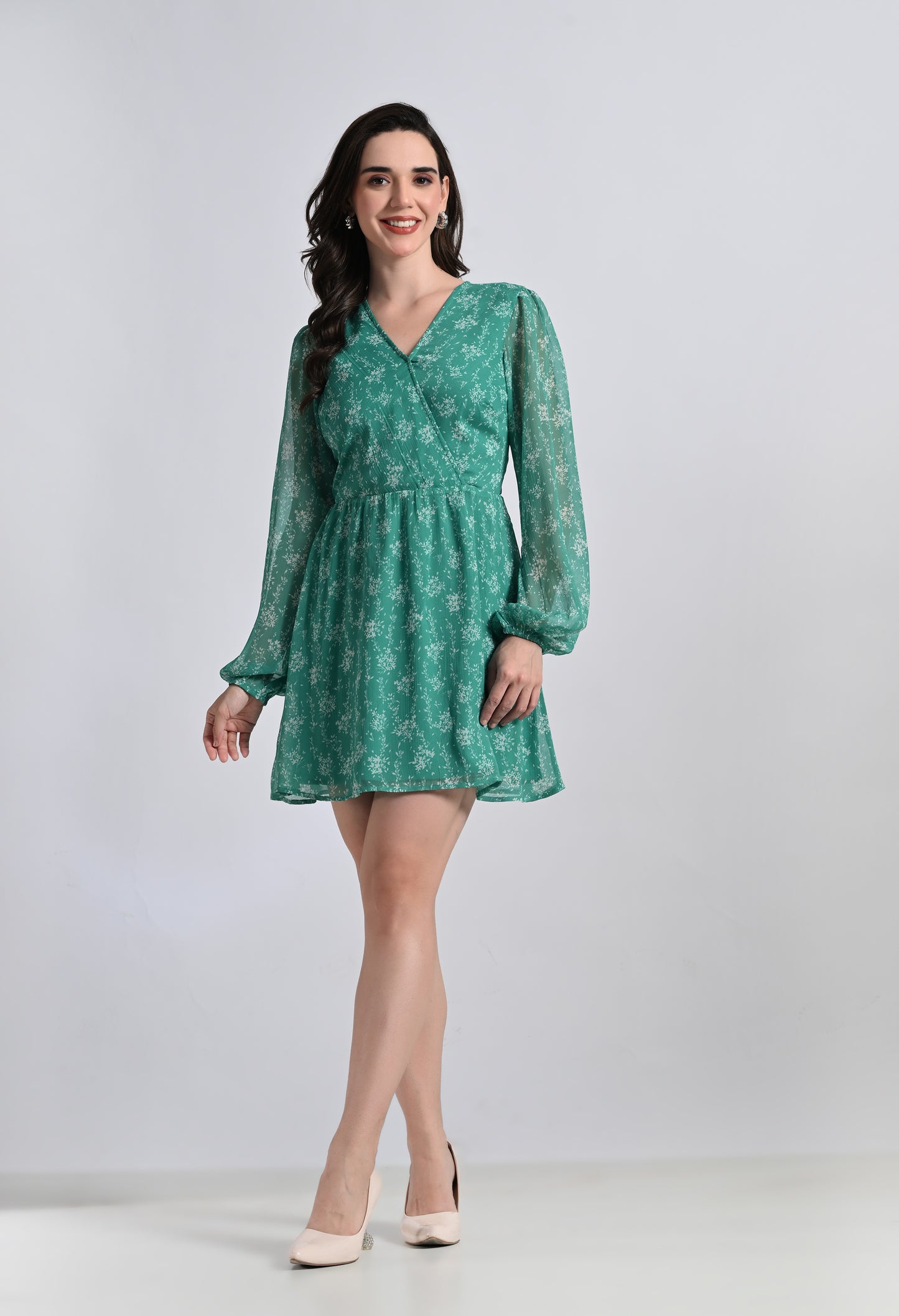 Women's Emerald Green Floral Mini Dress with Balloon Sleeves