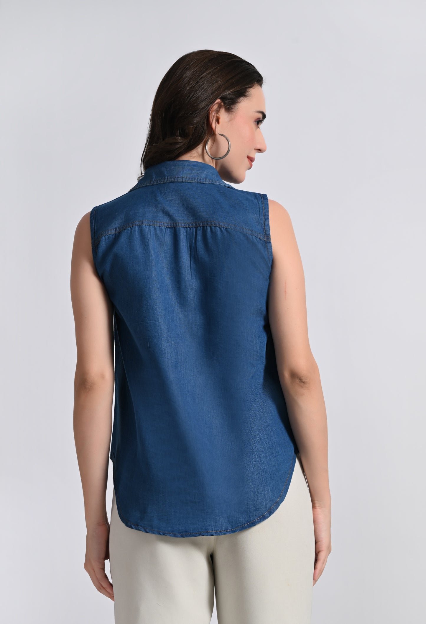 Women's Sleeveless Denim Button Down Cotton Top